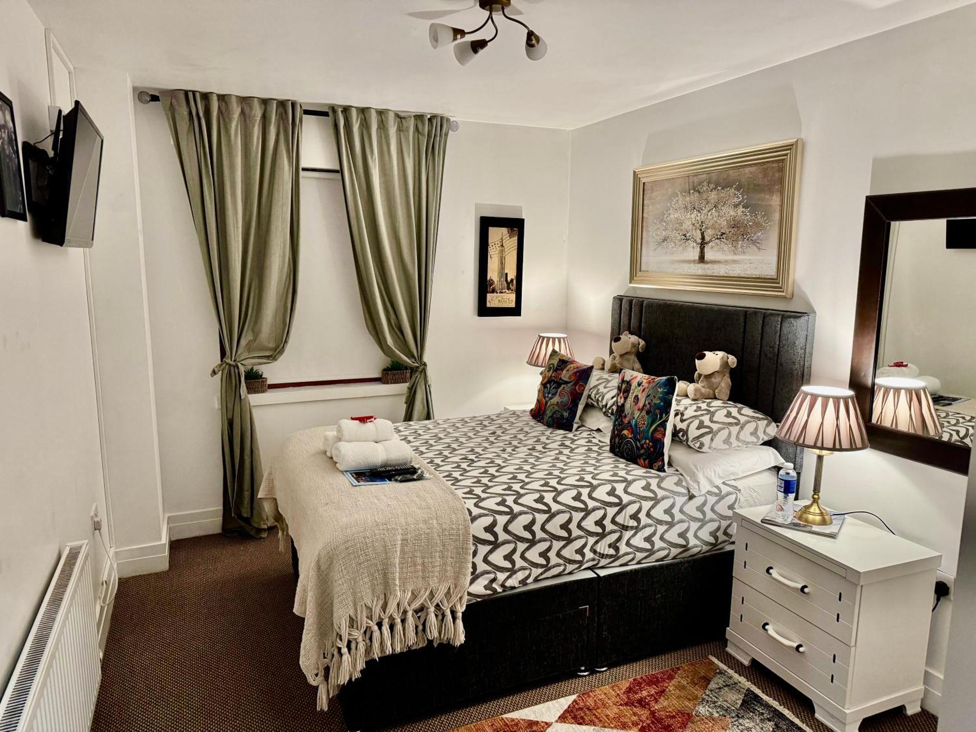 Loughview Bed & Breakfast เบลฟาสต์ ภายนอก รูปภาพ